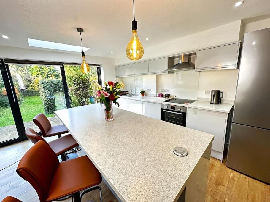Hutchcomb Villa, 4 Bed Luxury House,Oxford+Parking Εξωτερικό φωτογραφία