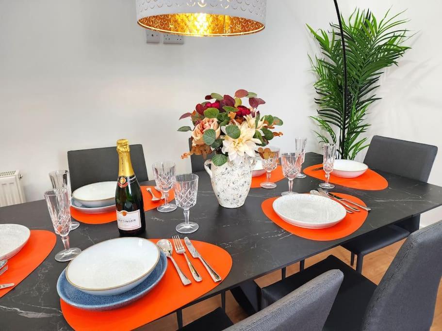Hutchcomb Villa, 4 Bed Luxury House,Oxford+Parking Εξωτερικό φωτογραφία